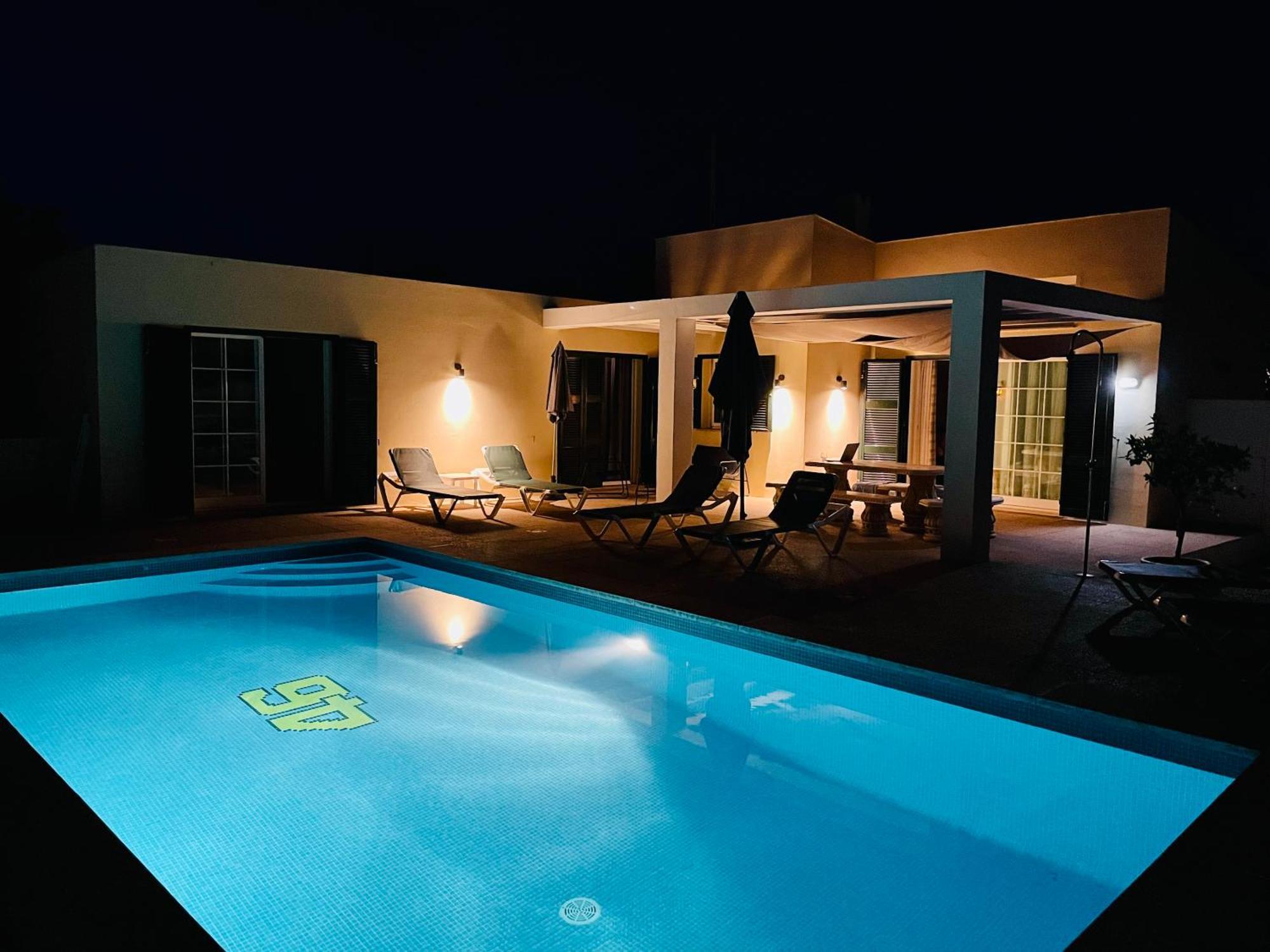 Villa Jordi - Cala En Porter Cala En Porter  ภายนอก รูปภาพ